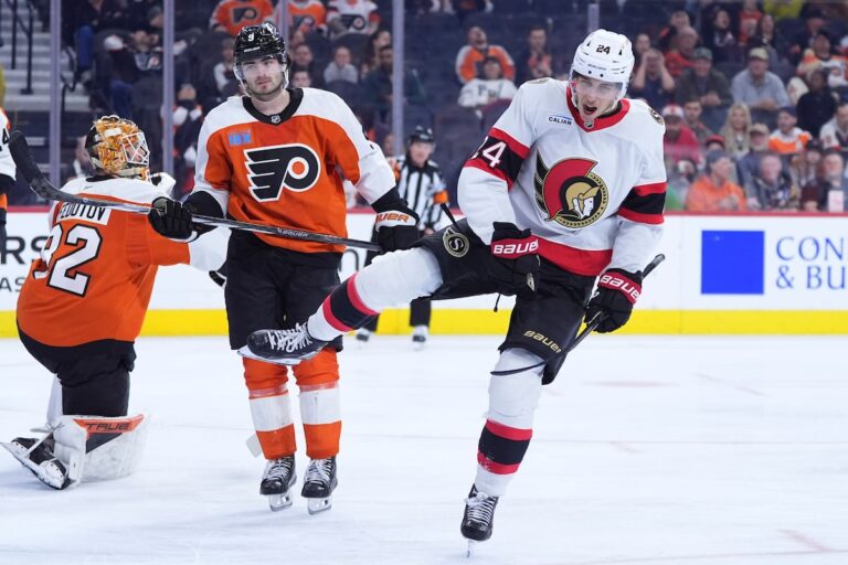 TKACHUK, AMADIO PACE SENATEURS en 5-2 victoires contre Flyers