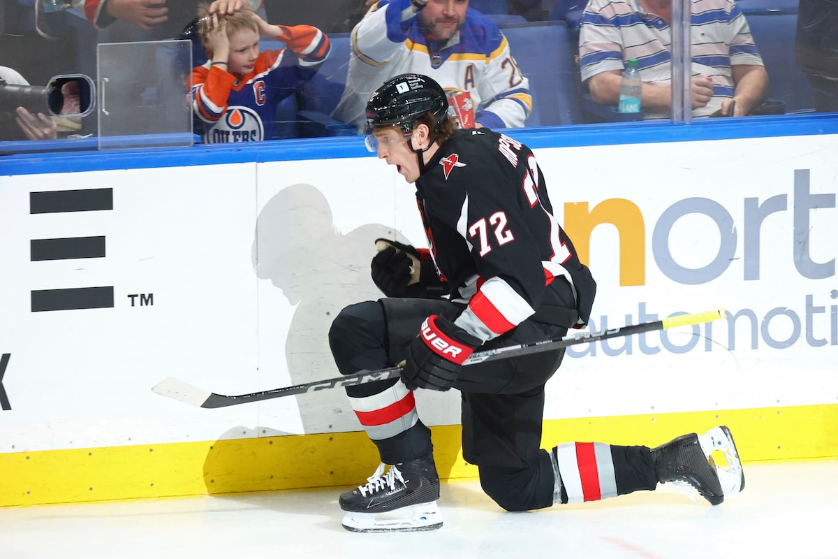 Tage Thompson marque deux fois, Buffalo Sabres a battu les Oilers d'Edmonton 3-2 pour casser le dérapage de six matchs