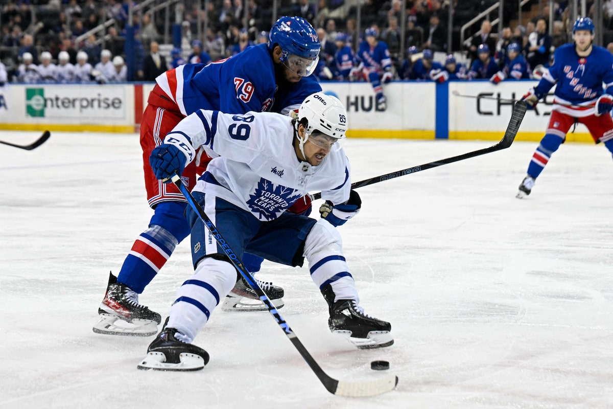 Tavares scores deux fois pendant que les Maple Leafs battent les Rangers 4-3