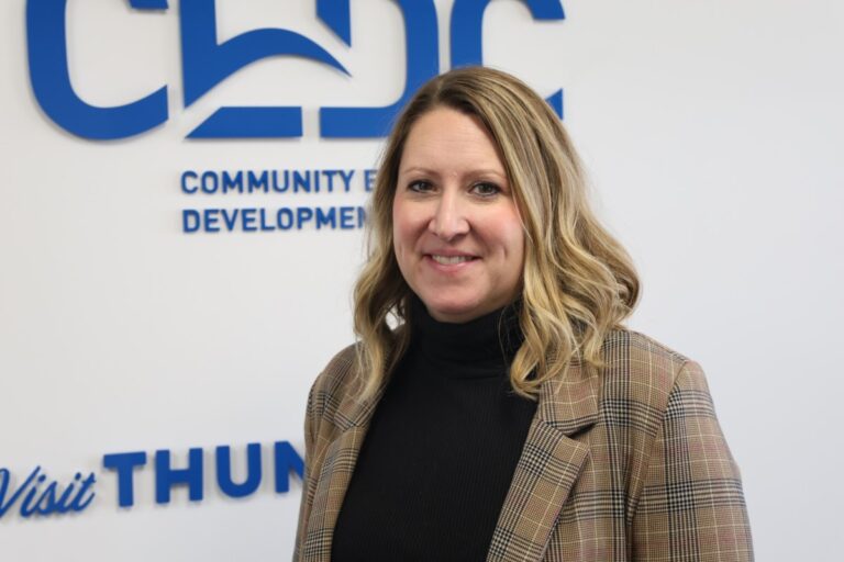 Un «projet générationnel»: le soutien de Thunder Bay CEDC a proposé la raffinerie de lithium