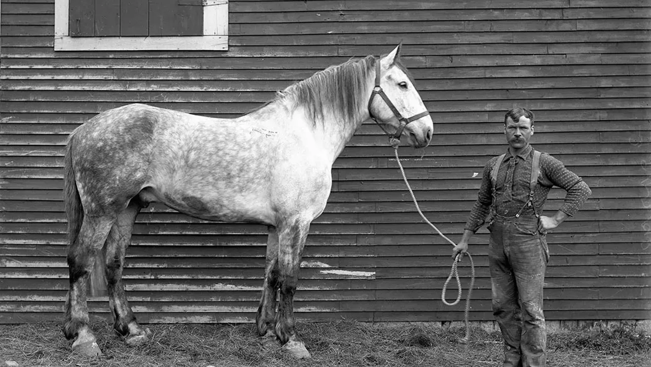 Les photos historiques d'Oren Hills du centre du Vermont sont passées à présenter