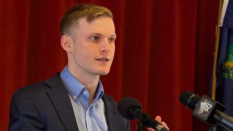 Progressif pour défier le président du conseil municipal de Burlington