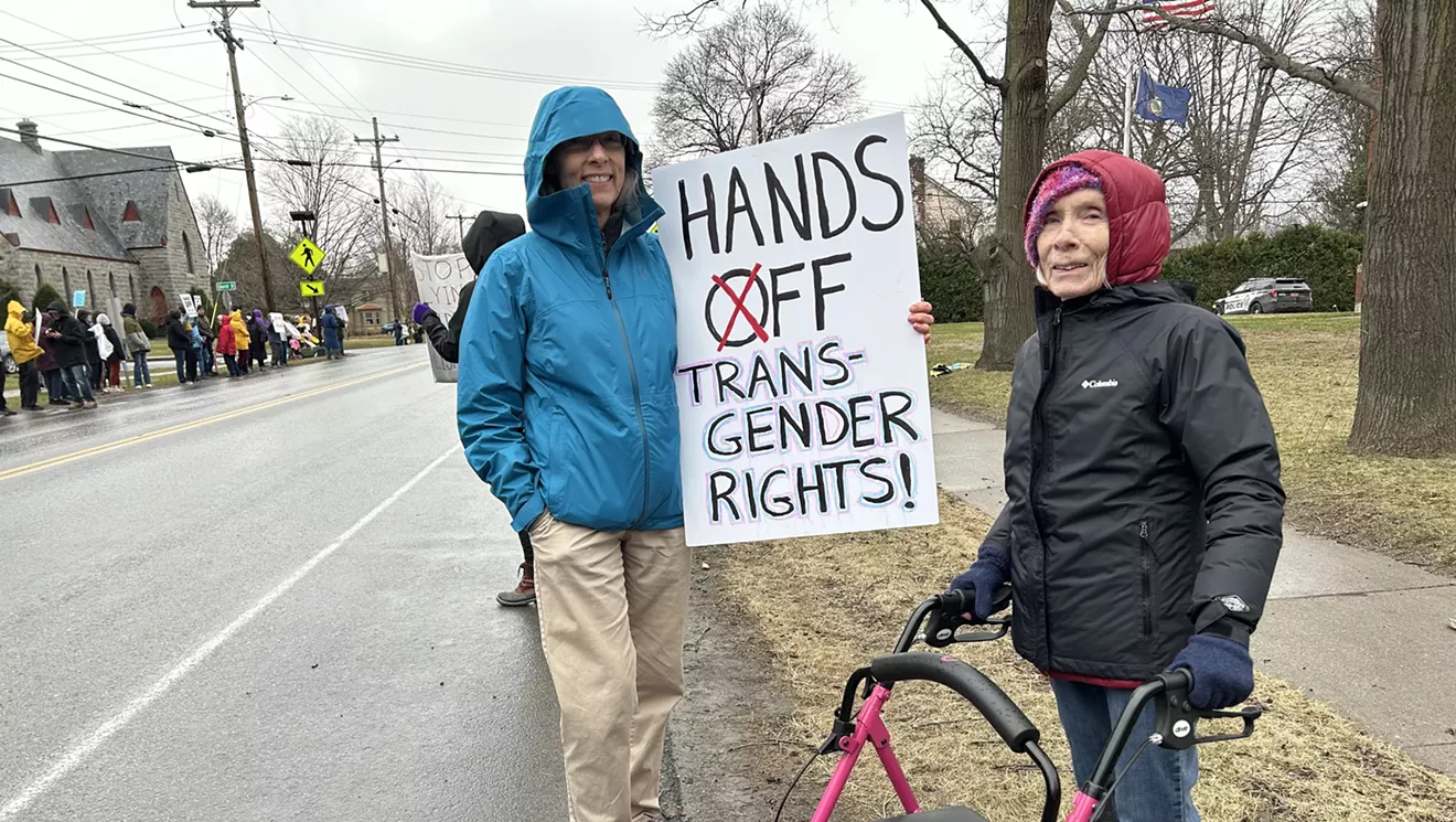 Vermonters se révèle protester contre Trump, Musk