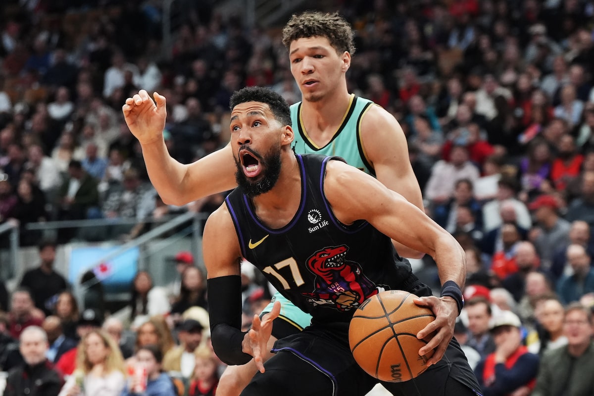 Barnes, Raptors dominent les Hornets 126-96 malgré les débutants au repos