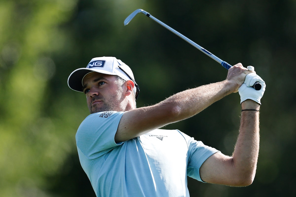 CORADIAN COREY Conners Birdies ses deux derniers trous, se trouve à la deuxième place à Masters