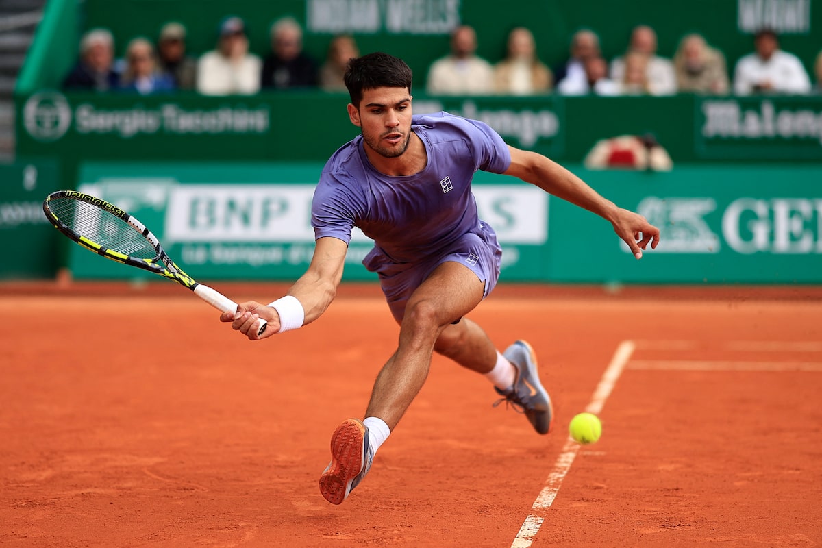 Carlos Alcaraz vient de l'arrière pour remporter le titre Maiden Monte Carlo