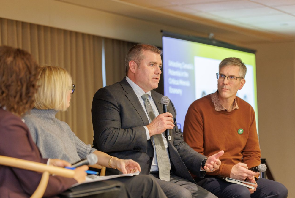 Extraction du Nord-Ouest: une nouvelle direction fédérale fera passer le Ring of Fire, explique le PDG de Wyloo Canada