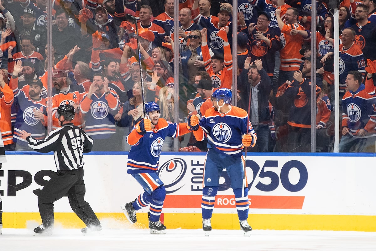 Kane des Oilers secoue Rust of Lost Season en 7-4 victoire sur les rois