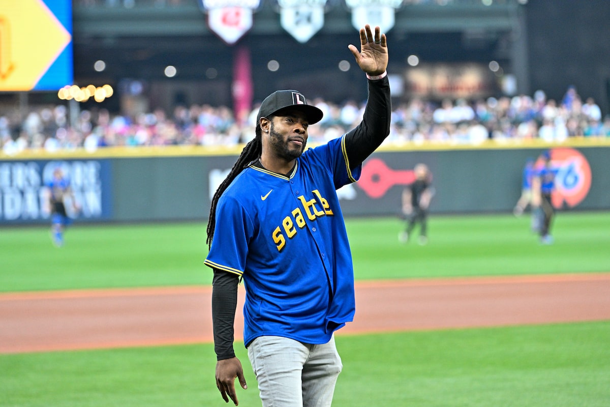 L'ancien NFLER Richard Sherman Dernière figure de sport pour avoir à la maison cambriolée