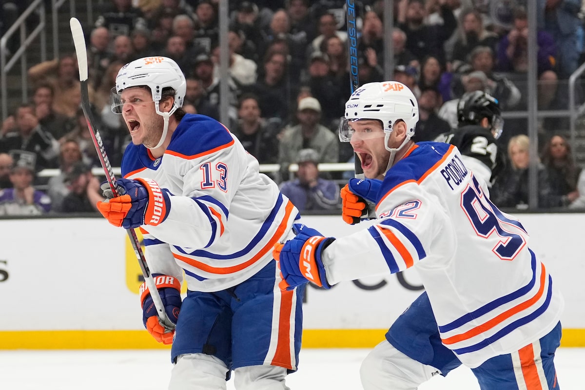 Le but de Mattias Janmark envoie les Oilers dominants devant les rois 3-1. Ils prennent une avance de la série 3-2 à Edmonton