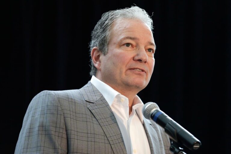 Le cadre de longue date de la LNH, Ray Shero, décède à 62 ans