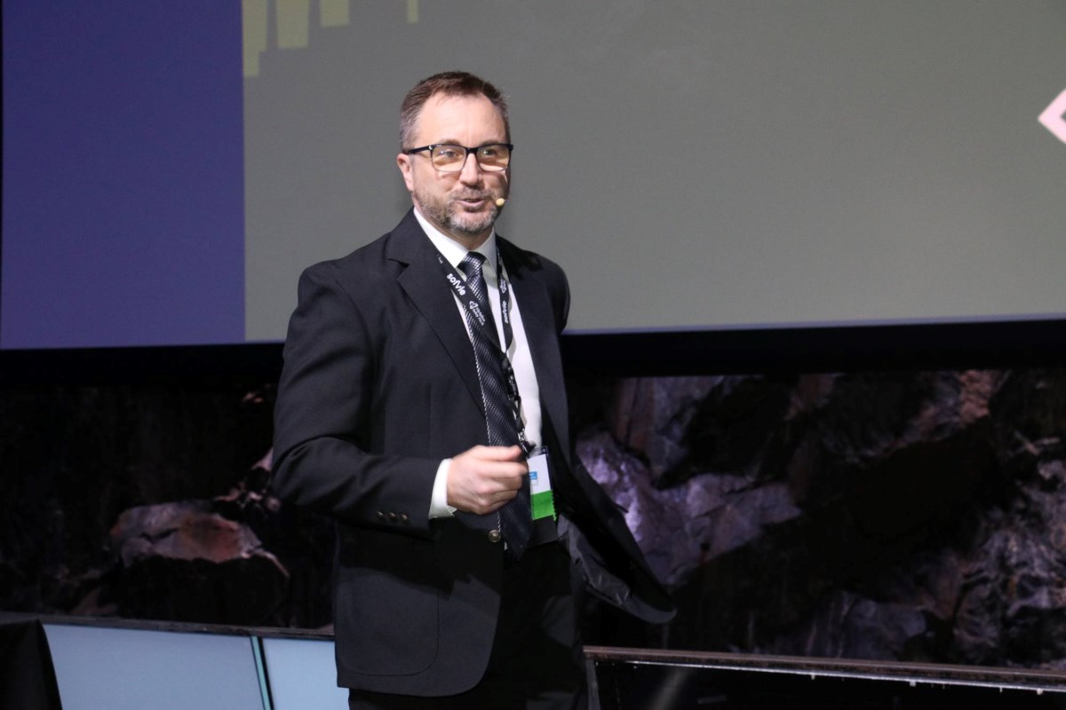 Le chef de la sécurité minière parle du pouvoir de la culture lors de la conférence annuelle