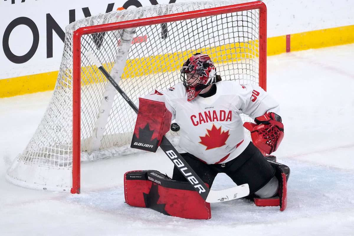 Le gardien de but canadien Kristen Campbell