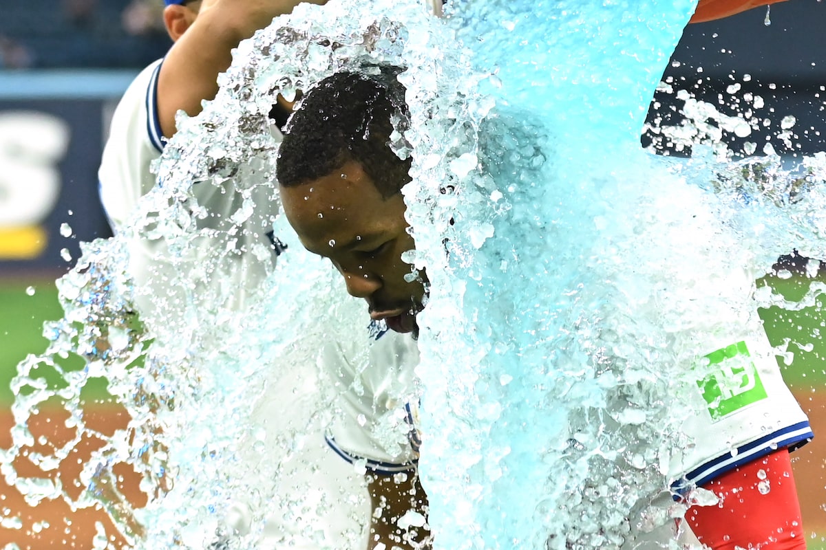 Le partant Chris Bassitt débute 10 en cinq manches alors que Blue Jays Top Braves 3-1