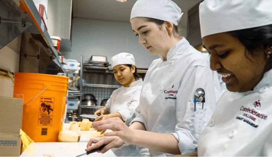 Les restaurants de Thunder Bay «vraiment concernés» sur la suspension du programme de gestion culinaire