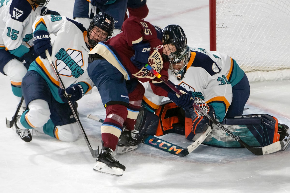 Les sirènes de dernière place ont bouleversé la victoire 1-0