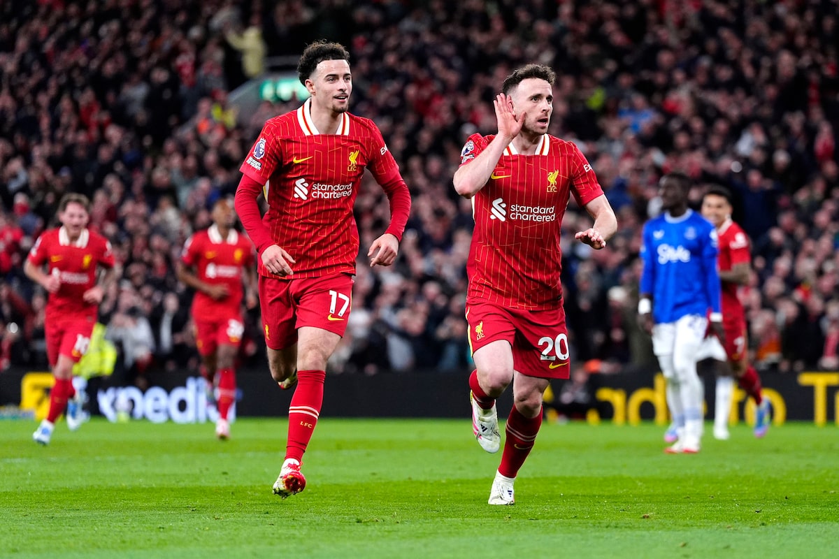 Liverpool Edge Everton pour restaurer une avance de 12 points au sommet de la Premier League