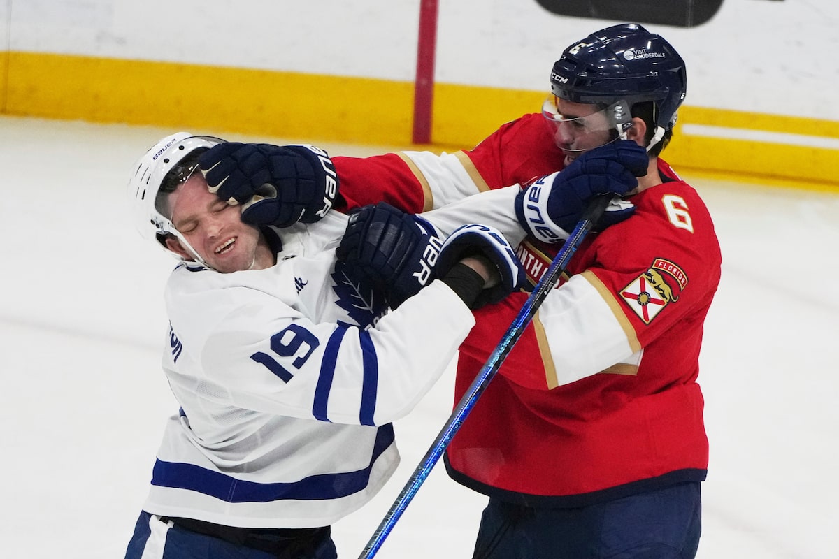 Panthers Top Maple Leafs 3-1, Snap Five Game Slide et resserrer la course de la division Atlantique