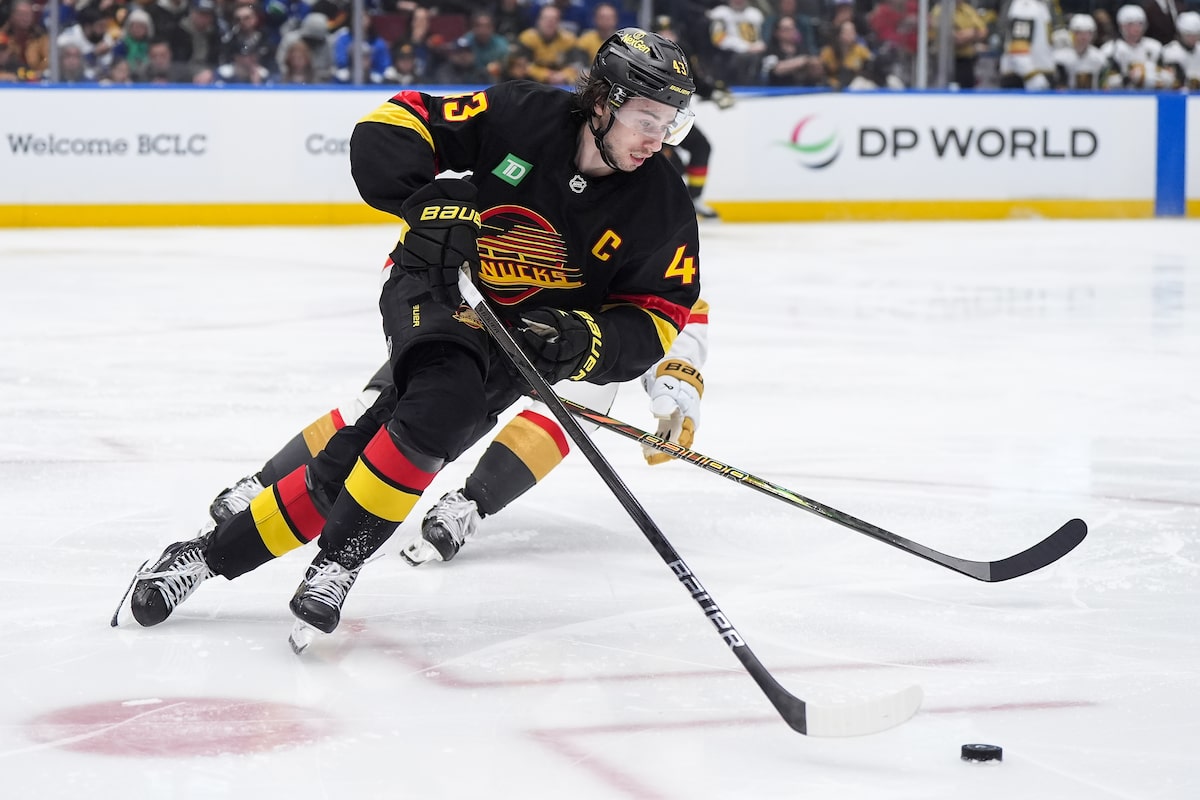 Quinn Hughes des Canucks qui cherche à répéter car il est nommé finaliste du trophée Norris