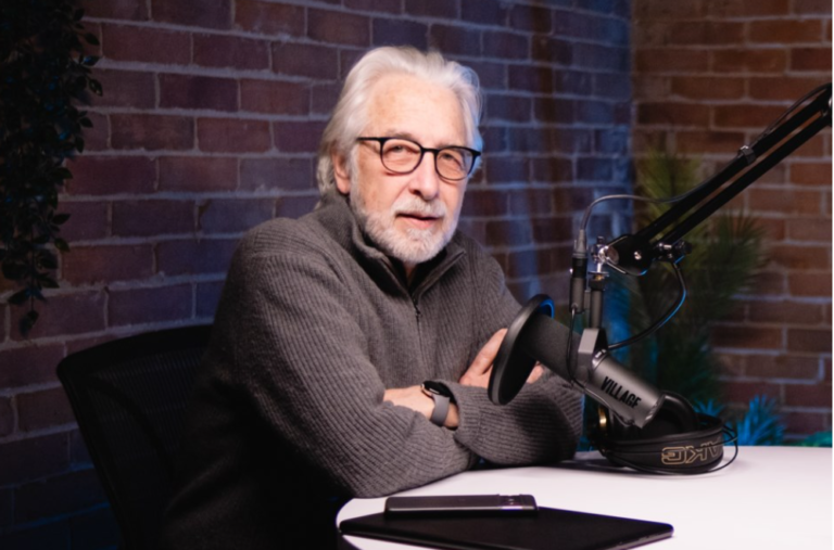 Richard Gingras rejoint les médias du village en tant que président du conseil d'administration