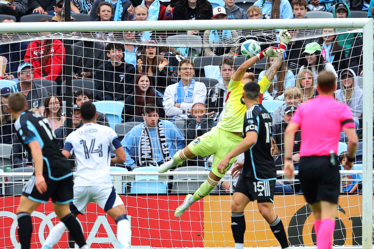 Sébastian Berhalter, Pedro Vite Spark Drink-mi-mises en tant que Whitecaps Top Minnesota United 3-1