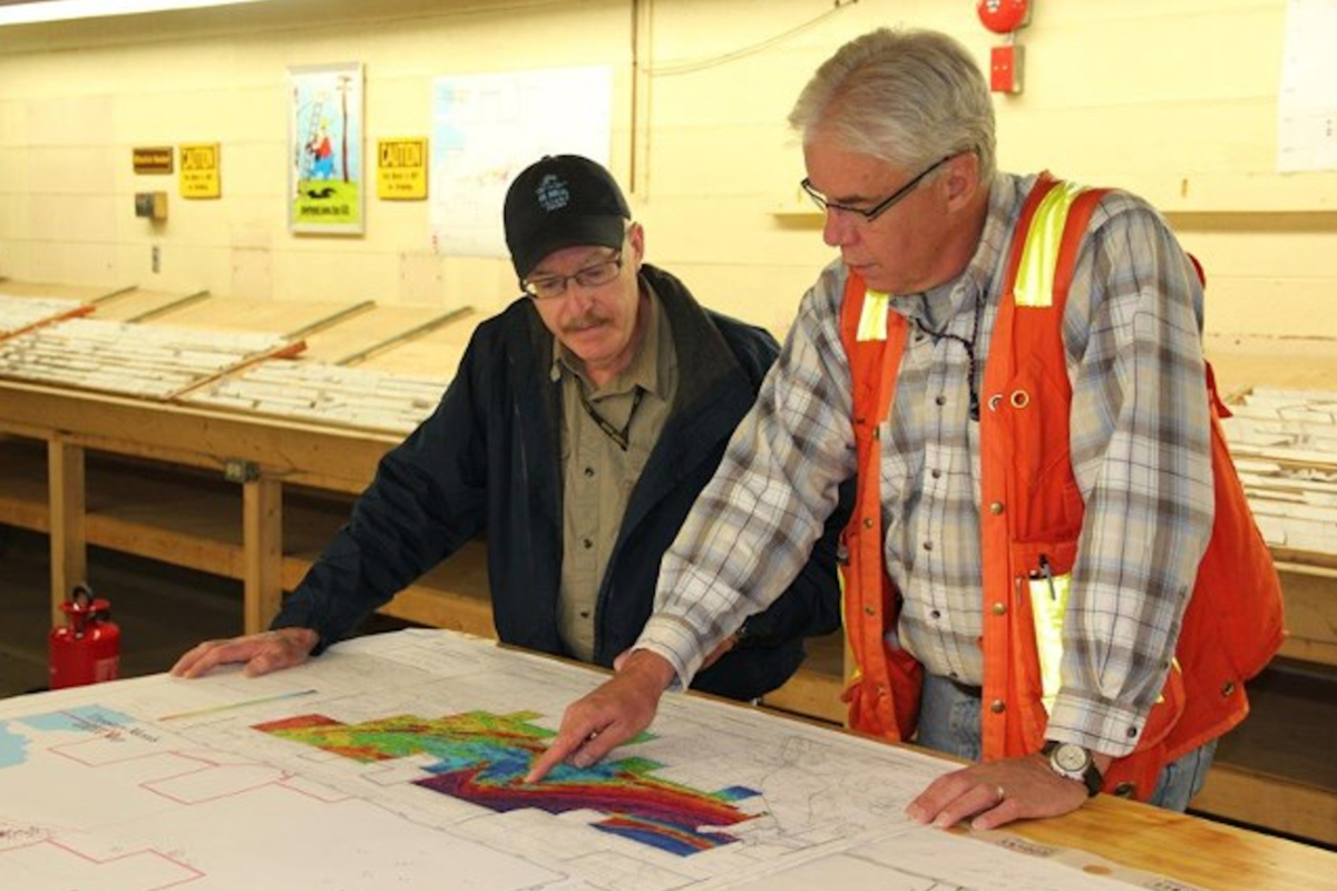 Une silhouette respectée sur la scène minière de Thunder Bay reçoit son dû