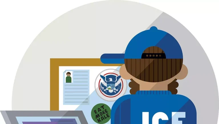 Ice arrête 10 travailleurs migrants à Newport Worksite Raid