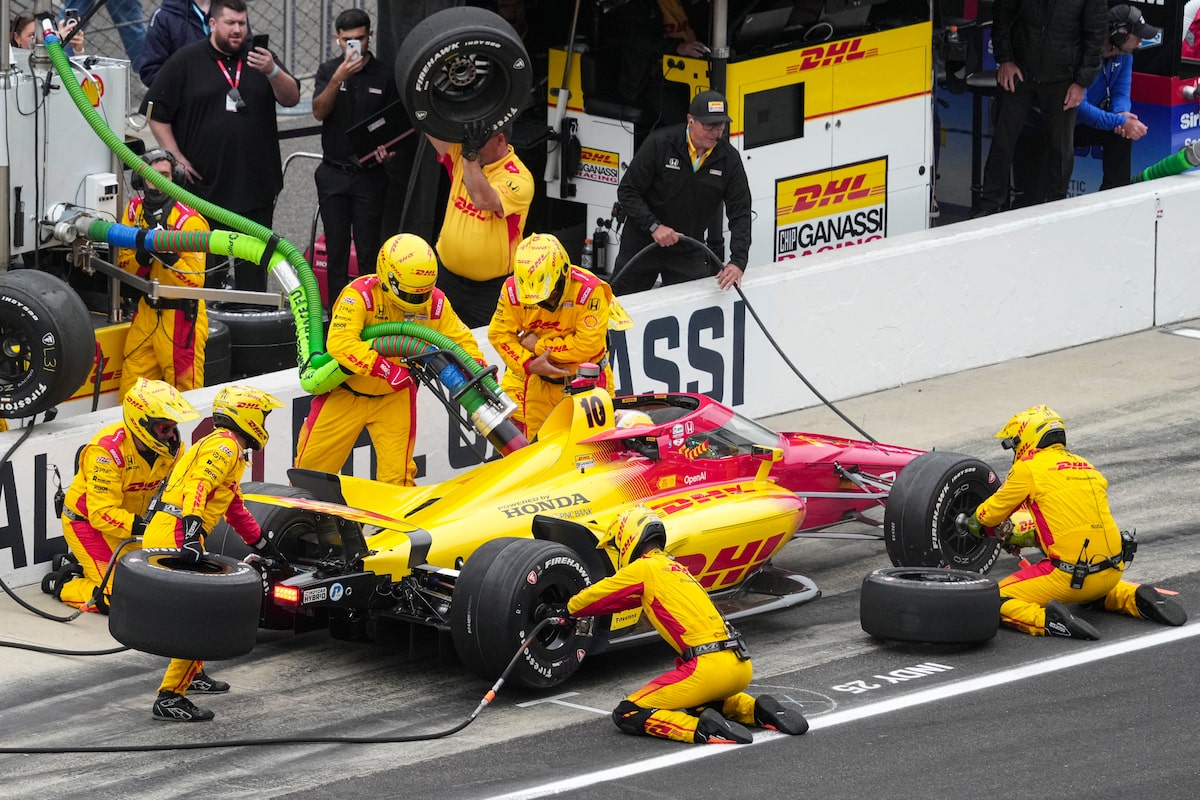 Alex Palou fait l'histoire avec l'Indianapolis 500 victoire