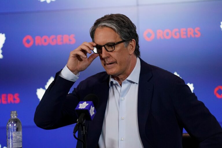 Bien qu'il n'ait pas remporté le prix ultime, Shanahan sort après avoir restauré le respect de l'auto-respect aux Maple Leafs