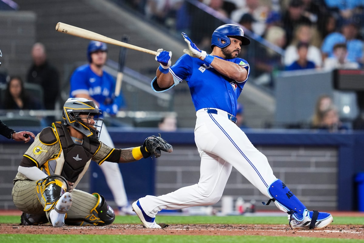 Blue Jays DH Anthony Santander essayant de se remettre dans le swing des choses