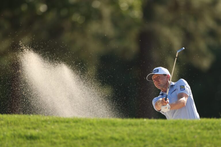 Canadian Mackenzie Hughes, Cristobal Del Solar partage la plomb de Myrtle Beach