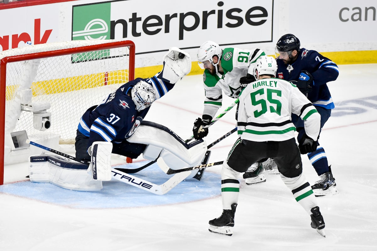 Ehlers marque deux fois, les Jets restent en vie avec une victoire dominante 4-0 sur les stars du match 5