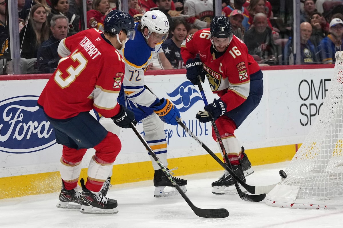 Florida Barkov, Reinhart et Tampa Bay Cirelli nommé finalistes du trophée Selke