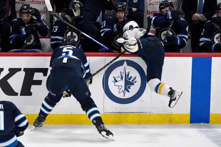 Greatest Hits: Jets and Blues ont distribué beaucoup de punition dans les séries meurtrières