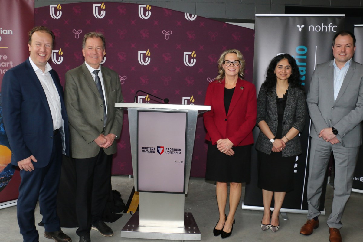 Installations critiques de traitement des minéraux financées au Cambrian College