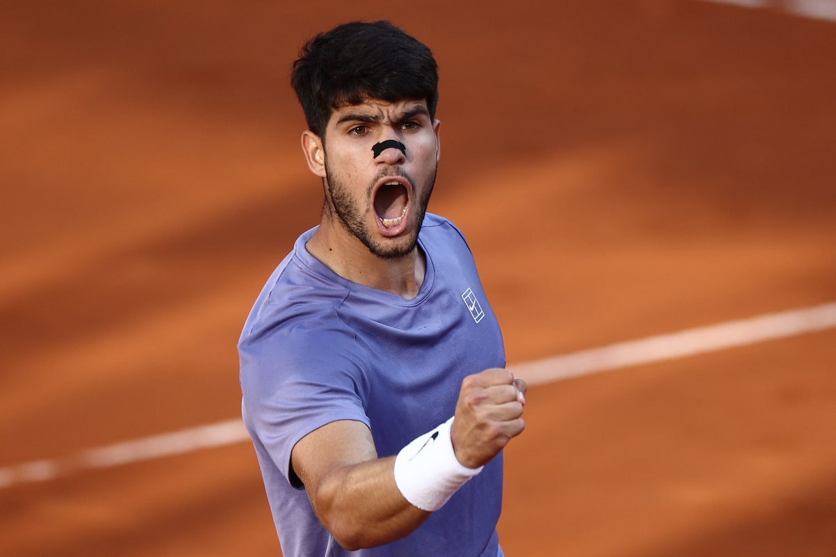 La confiance d'Alcaraz s'éteint avant la défense du titre de l'Open de France tandis que Swiatek a du mal