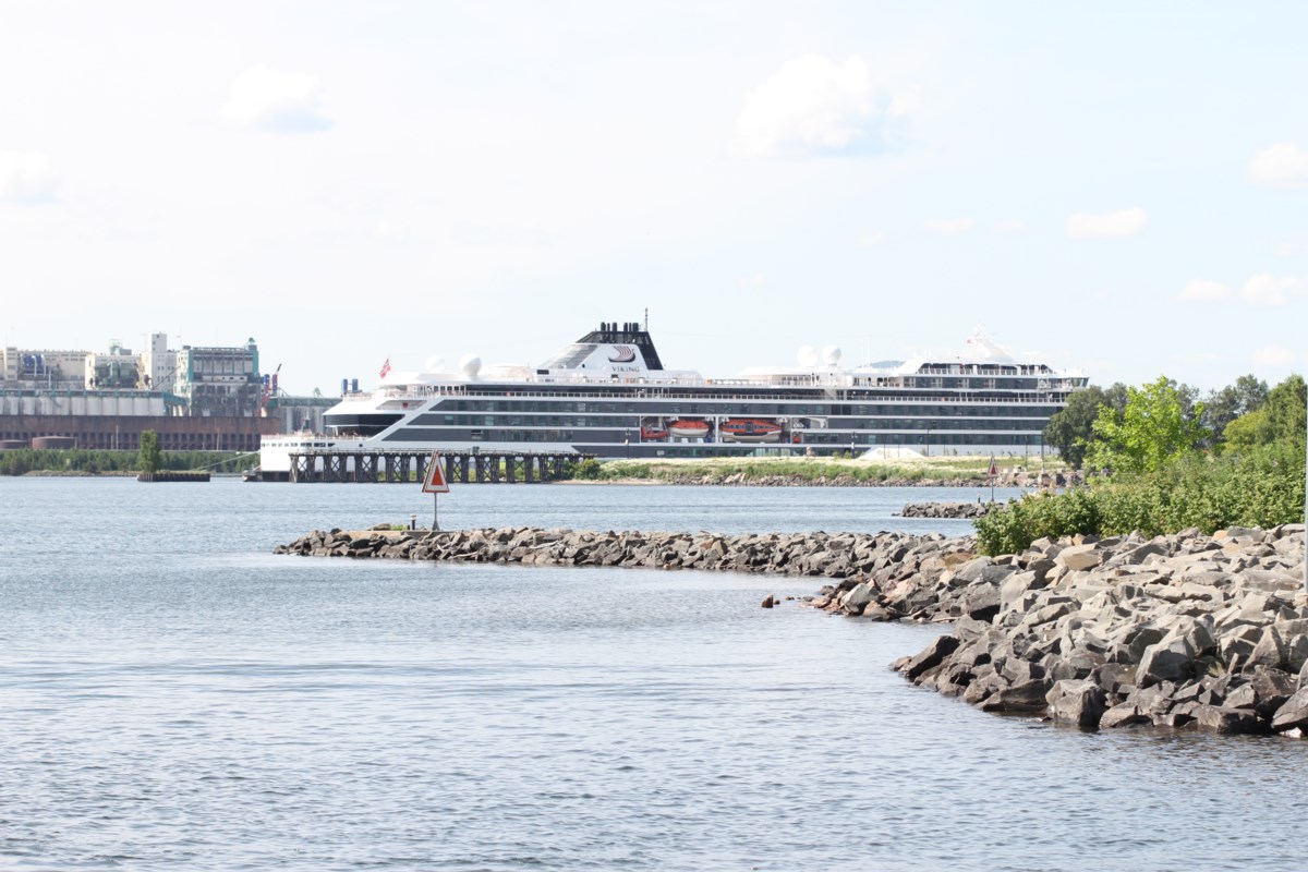 La saison des navires de croisière de Thunder Bay pour commencer avec deux arrivées dimanche