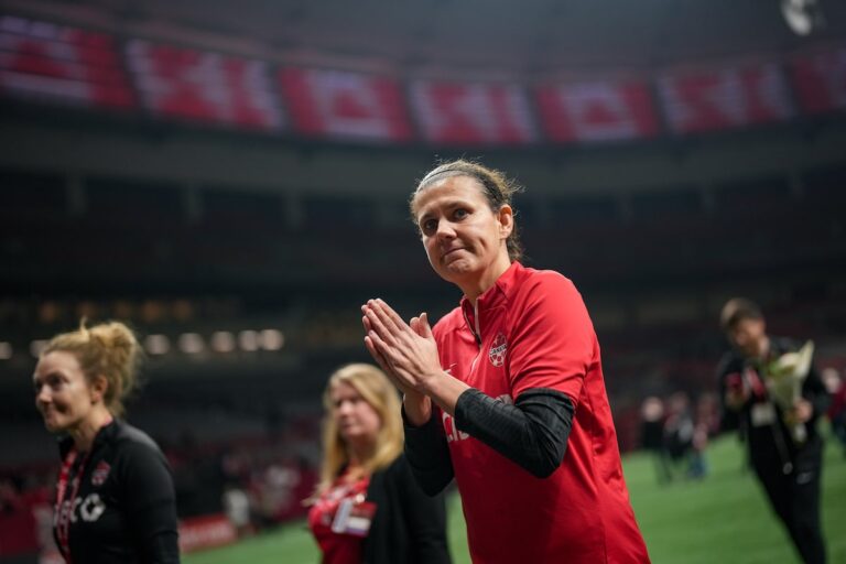 Le Temple de la renommée du football du Canada accueille Sinclair, Matheson en classe 2025