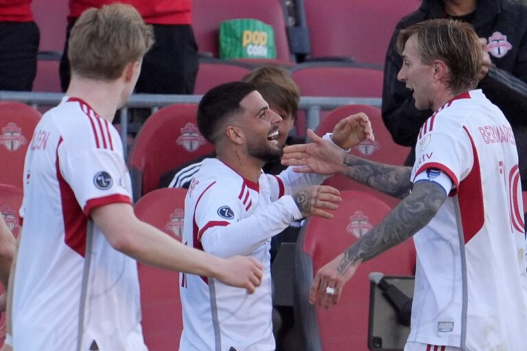 Le Toronto FC bat DC United 2-0, garantissant la première victoire à domicile de la saison