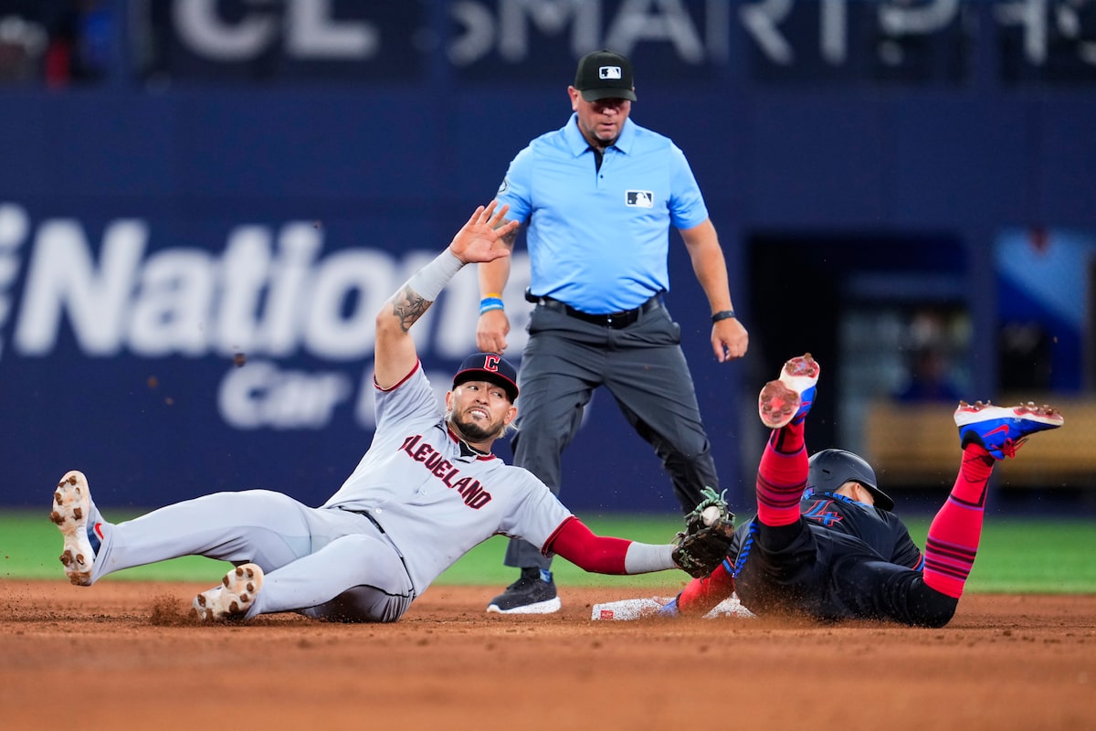 Le single de deux points de Lukes aide Blue Jays Top Guardians 5-3; Toronto remporte la troisième ligne d'affilée