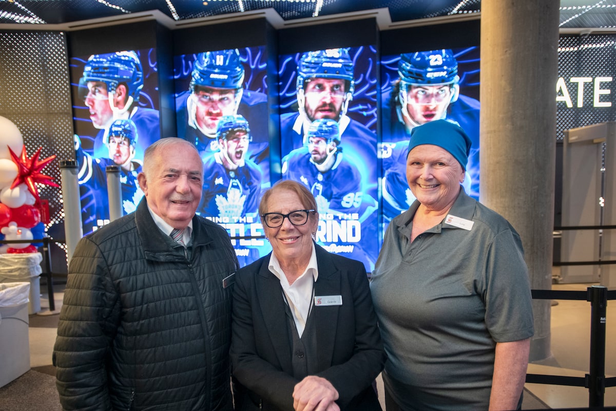 Le trio d'employés le jour du match a assisté à 152 ans d'histoire de Maple Leafs