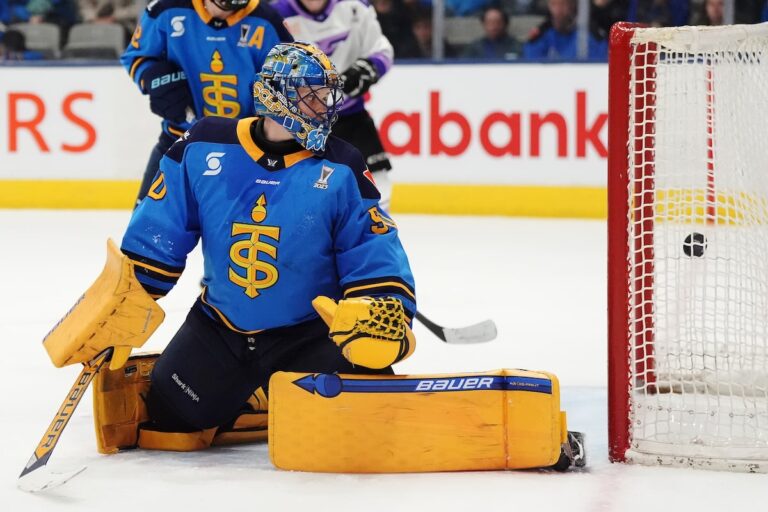 Lee Stecklein mène le gel devant Sceptres 5-3; Best of Five Series à égalité 1-1