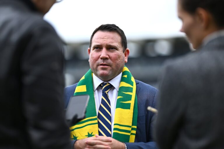 L'entreprise de football canadien nomme l'ancien directeur du football australien en tant que nouveau PDG