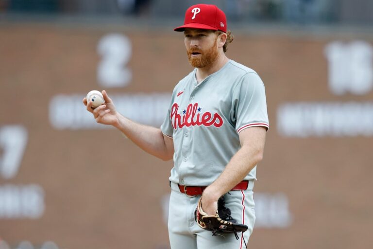 Les Blue Jays signent les droitiers Spencer Turnbull, Jose Urena à des contrats de ligue majeure d'un an