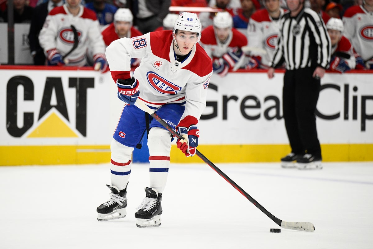 Les Canadiens se sentent chanceux d'avoir Calder Trophy Favorite Lane Hutson