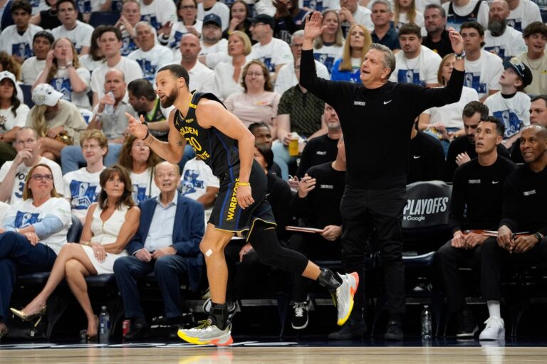 Les Warriors se mettent en curry pendant au moins une semaine avec une tension aux ischio-jambiers, mettant le reste de la série en flux