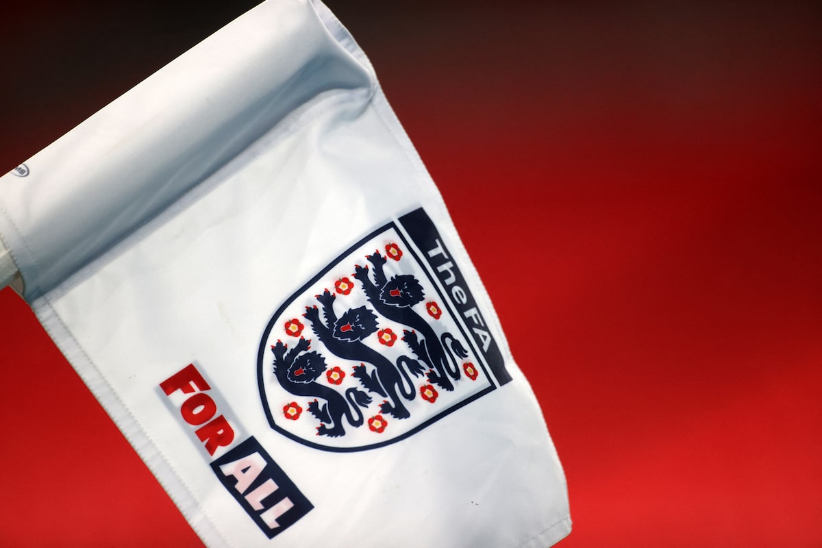 Les femmes transgenres n'étaient pas autorisées à jouer au football féminin en Angleterre et en Écosse