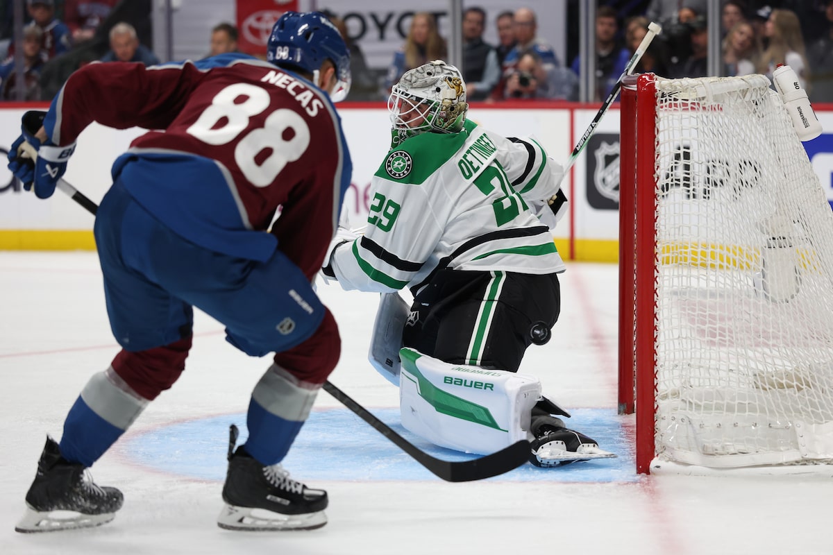 MacKinnon obtient le crédit pour un objectif de flétrissement en tant que série AVS Tie avec une victoire 7-4 sur les stars du match 6