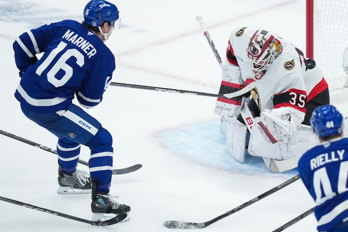 Mitch Marner et les Maple Leafs patinent dans une bataille de deuxième tour avec les Panthers