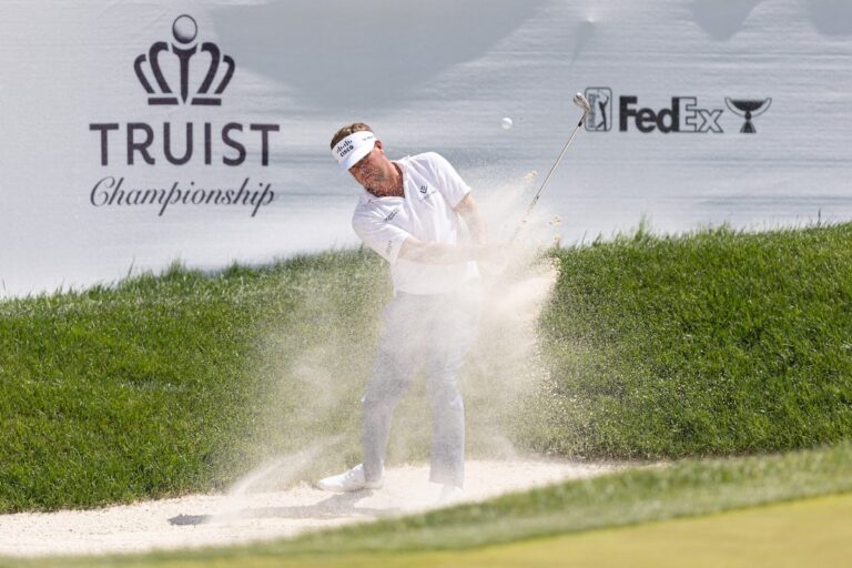 Mitchell tire 61 pour une avance à un coup au championnat Truist; McIlroy montre la rouille en 66